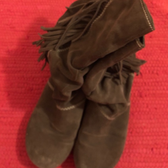 Leather Moccasin Boots - Picture 3 of 5